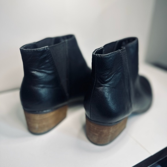 Dr. Scholl's Ankle Booties Tumbler Black Leather Heeled Boot SZ 7.5 - Picture 8 of 16